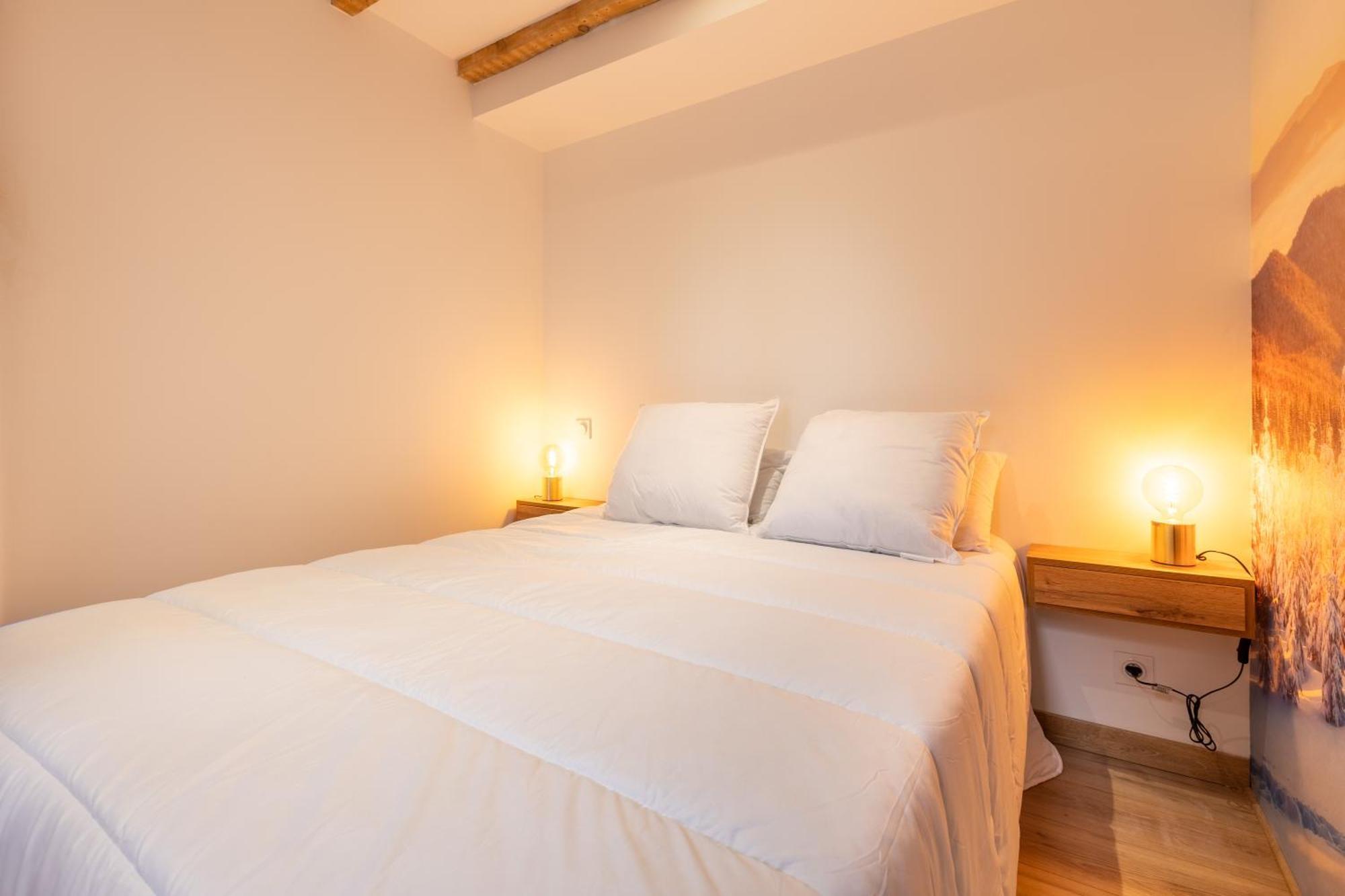 Le Repaire Des Ecureuils - Appt Avec Terrasse Apartment Formigueres Ngoại thất bức ảnh